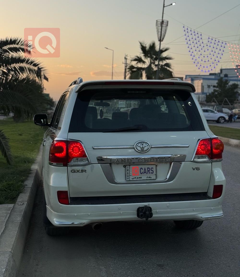 تويوتا لاندكروزر